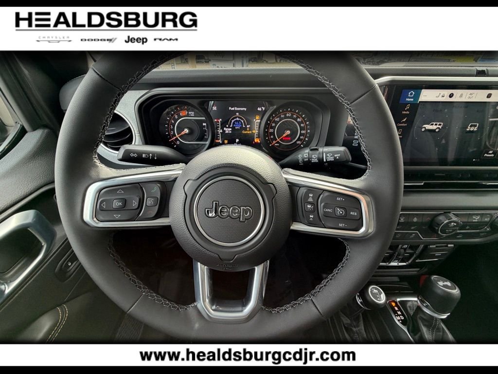 2026 Jeep Wrangler 4-Door Sahara - Photo 16