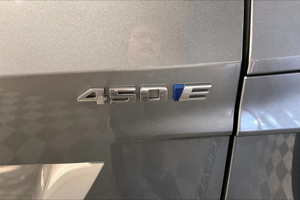 Used 2024 Argent Silver Metallic Cadillac Luxury 1 image 7