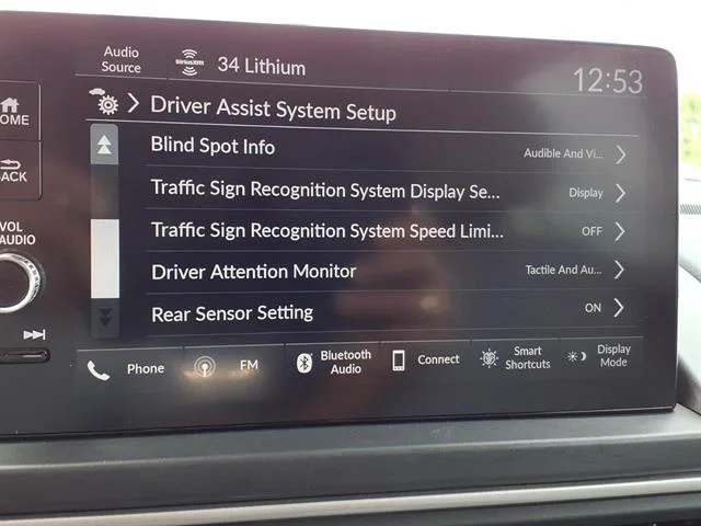 Used 2023 Lunar Silver Metallic Honda EX-L image 9