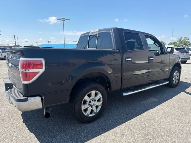 Used 2014 Black Ford XLT image 3