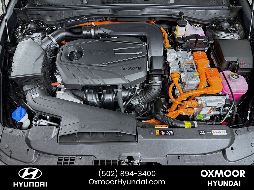 Used 2025 Abyss Black Hyundai SEL image 29