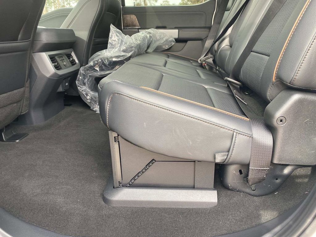 New 2026 Star White Metallic Tri-Coat Ford F-250® Lariat® image 10