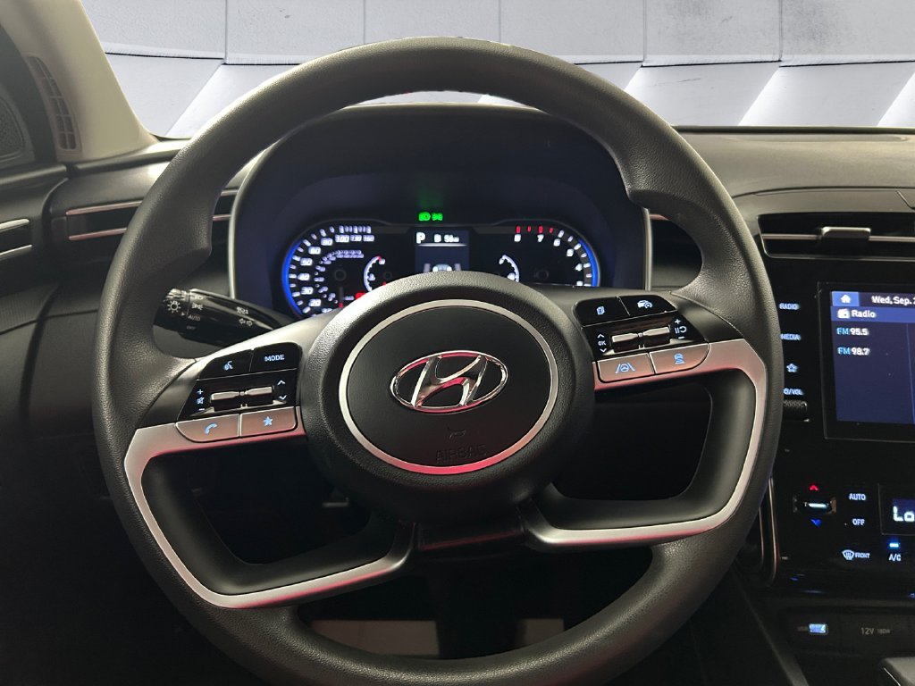Used 2024 Gray Hyundai SEL image 9