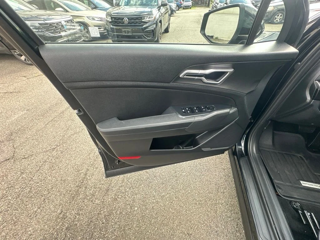Used 2026 Black Kia LX image 8