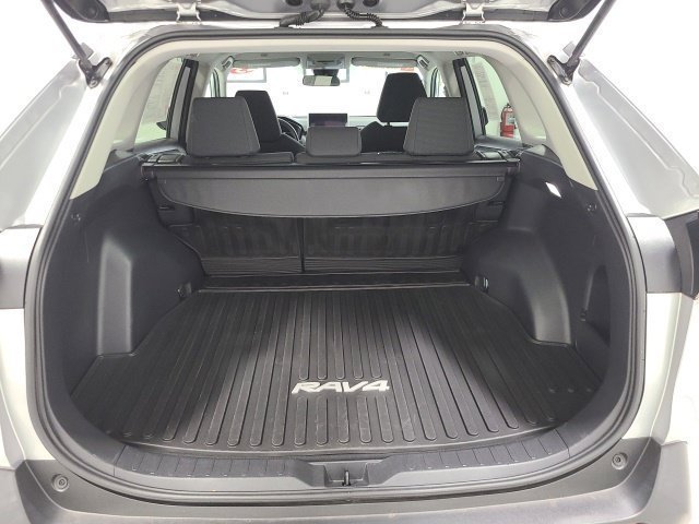 Certified Used 2023 Silver Sky Metallic Toyota LE image 32