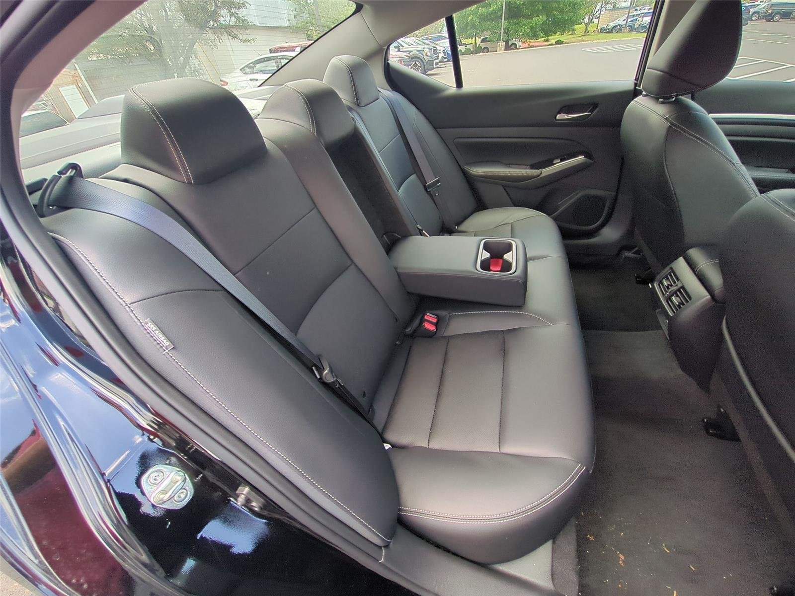 Used 2025 Super Black Nissan SL image 36