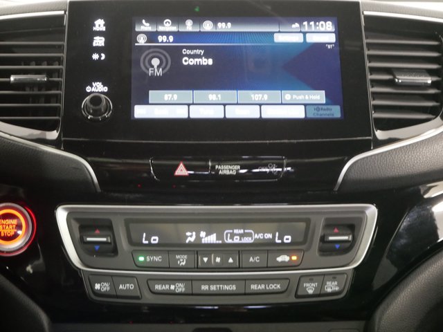 Used 2020 Crystal Black Pearl Honda Black Edition image 21