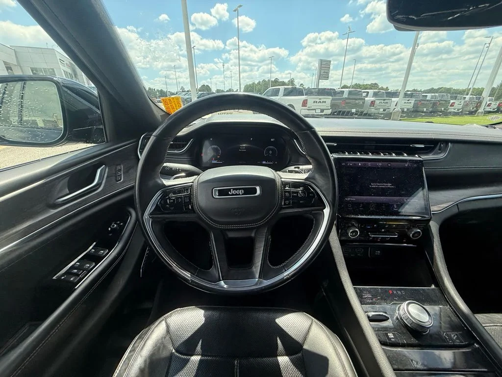 Used 2021 Black Jeep Overland image 7