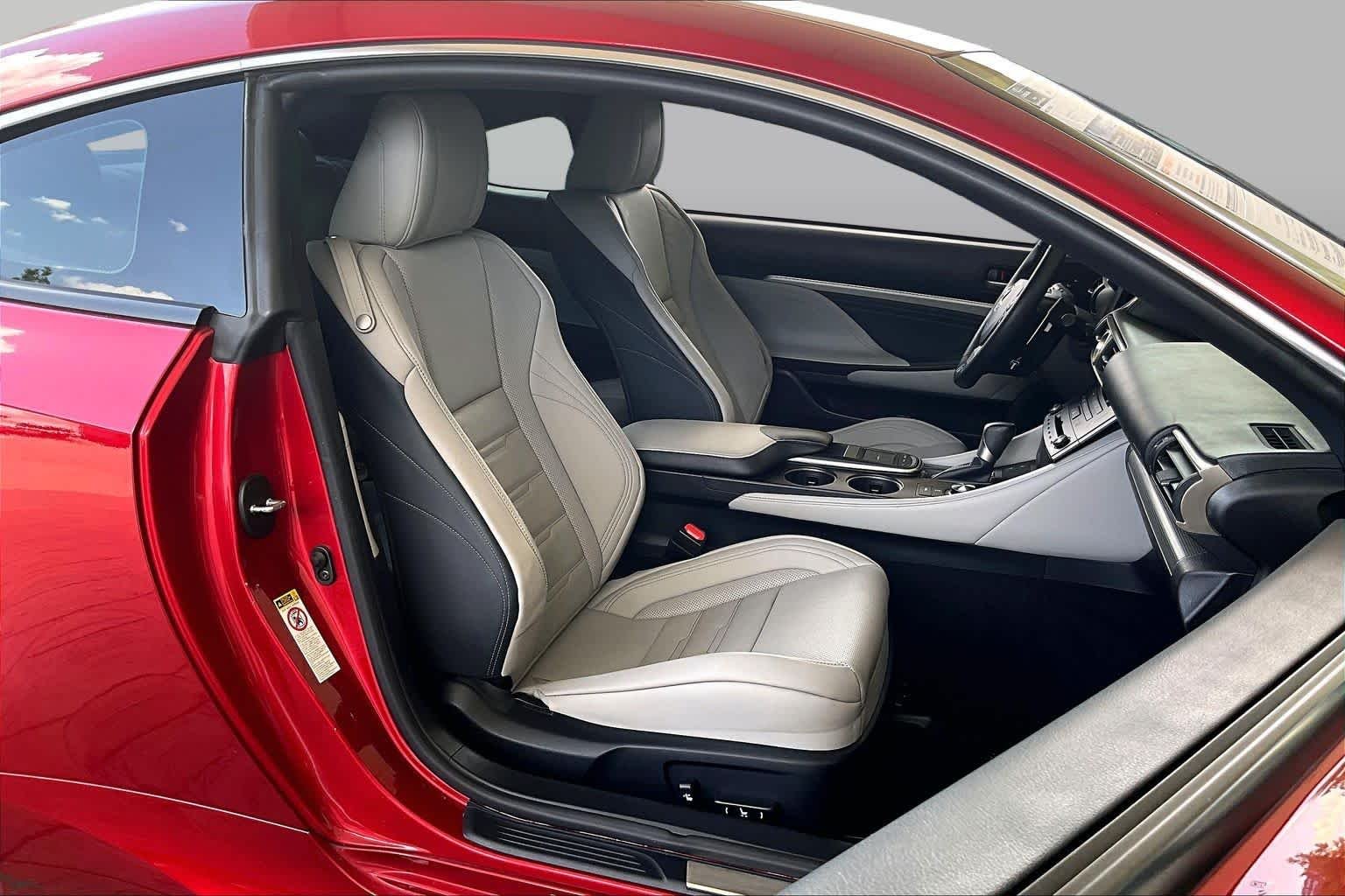 Used 2015 Infrared Lexus  image 8