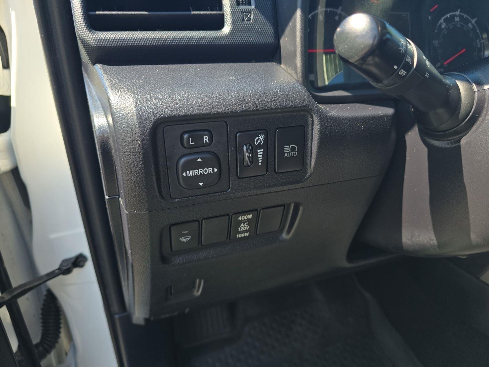 Used 2020 Super White Toyota SR5 image 21