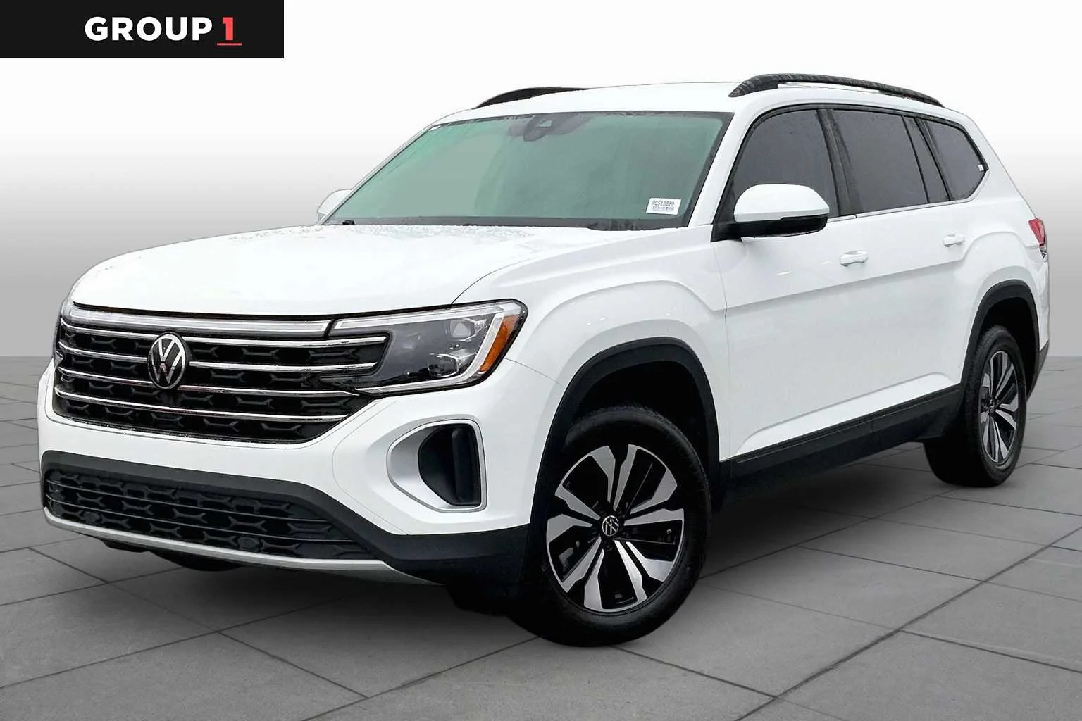 2024 Volkswagen Atlas 2.0T SE's photo