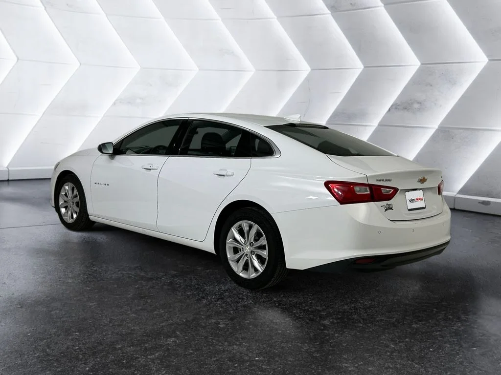 Used 2024 White Chevrolet LT image 6