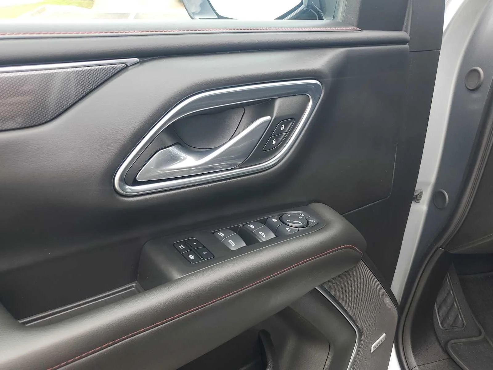 Used 2024 Sterling Gray Metallic Chevrolet RST image 19