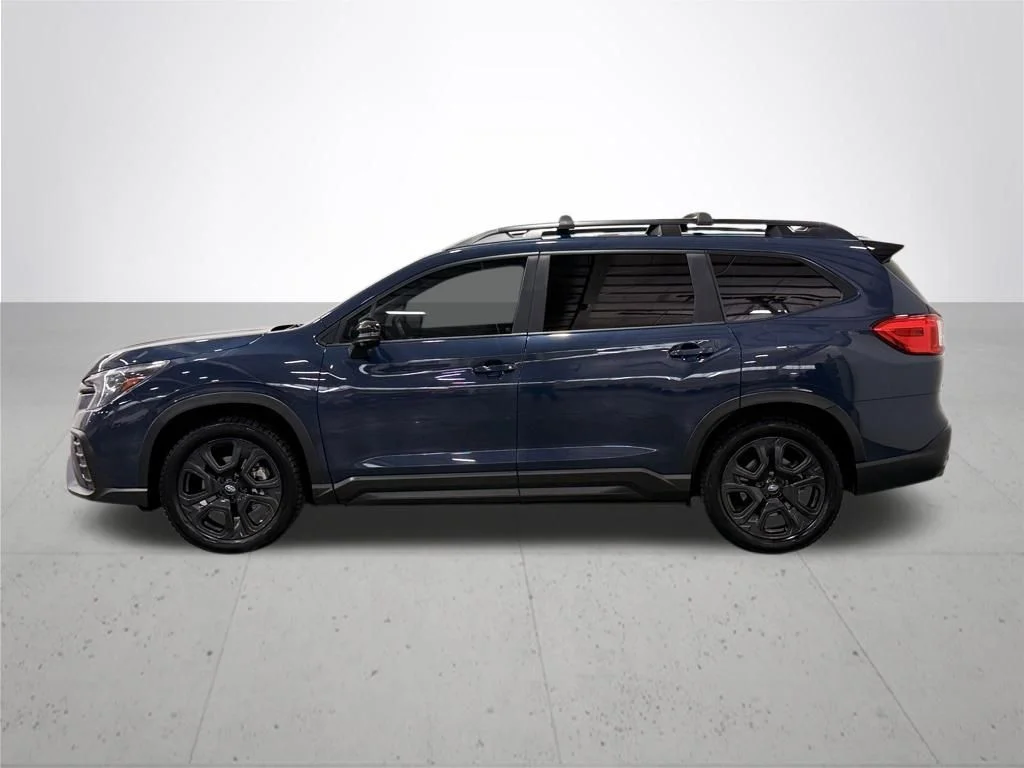 Used 2023 Blue Subaru Onyx Edition image 15
