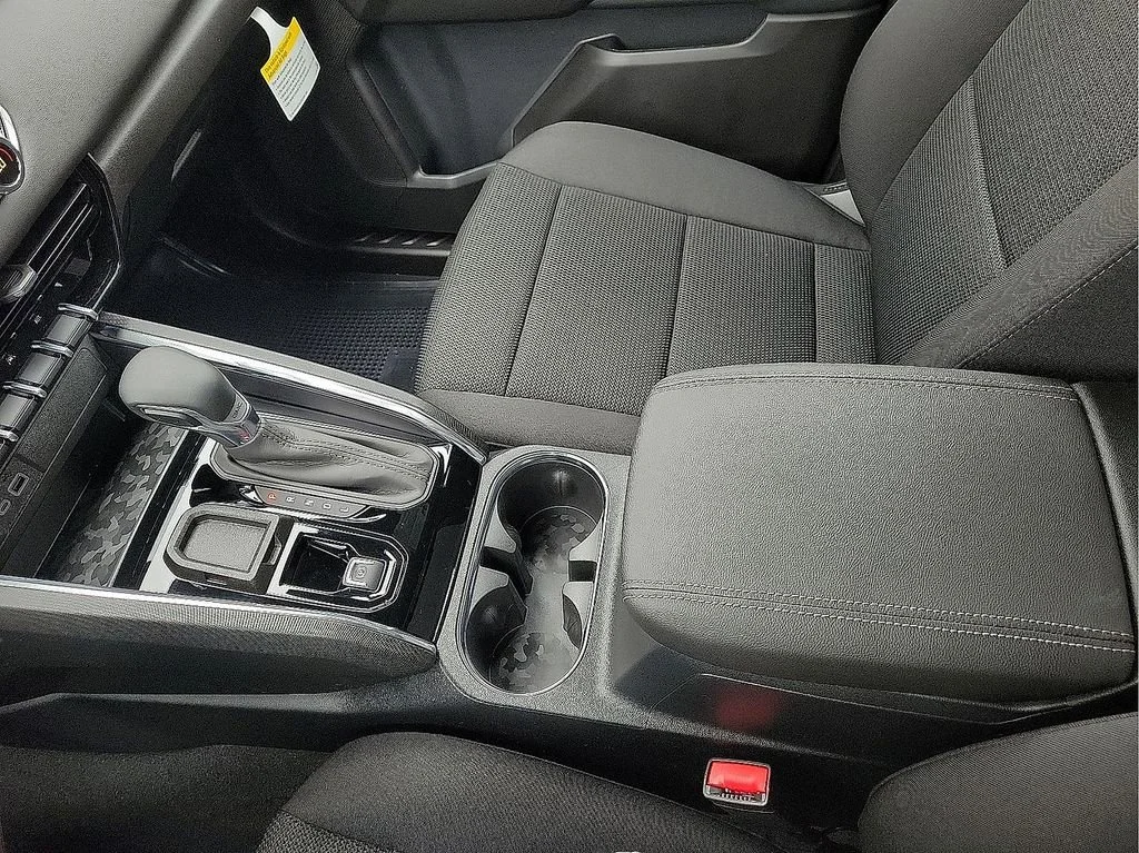 New 2026 Summit White GMC Elevation image 20