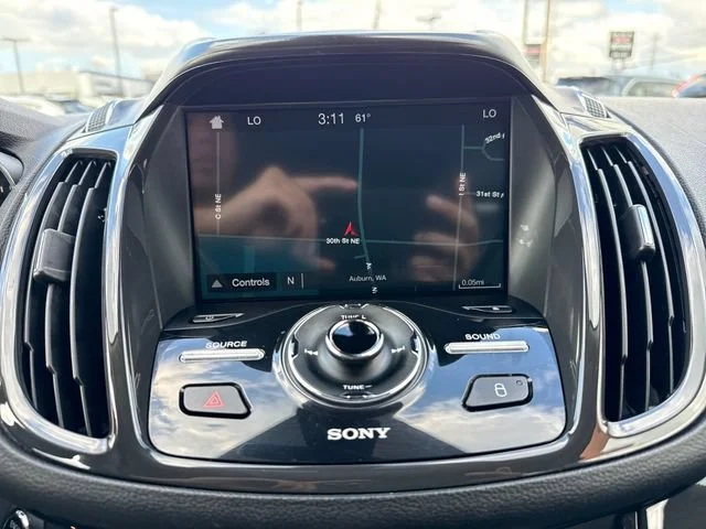 Used 2016 Magnetic Ford Titanium image 23