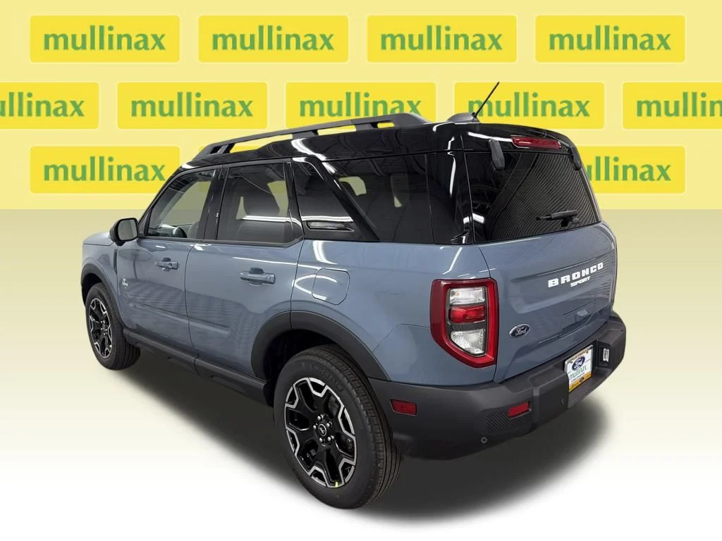New 2025 Gray Ford Outer Banks image 10
