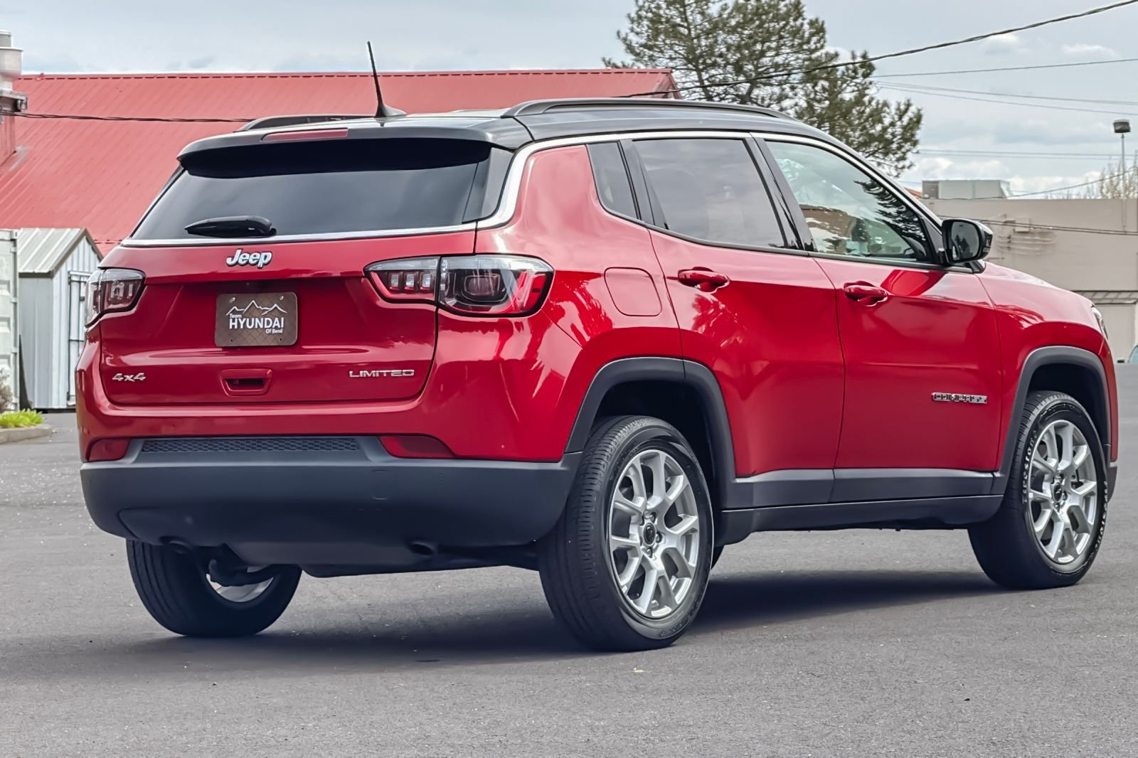 Used 2025 Red Jeep Limited image 4