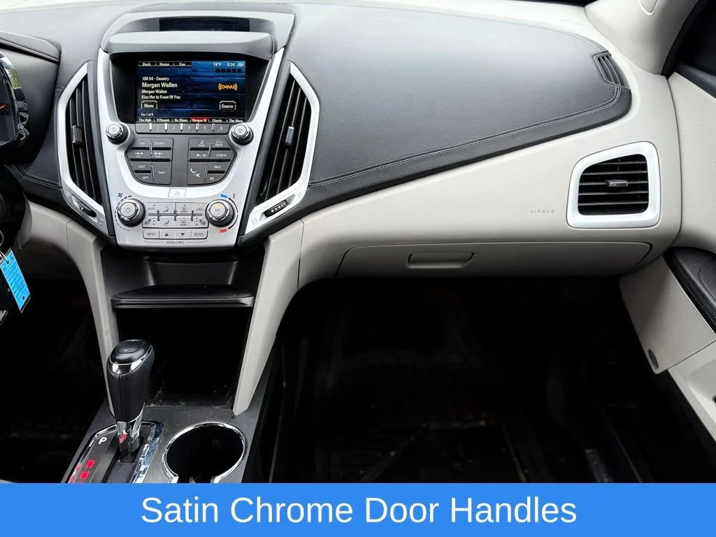 Used 2017 WHITE FROST TRICOAT GMC Denali image 28