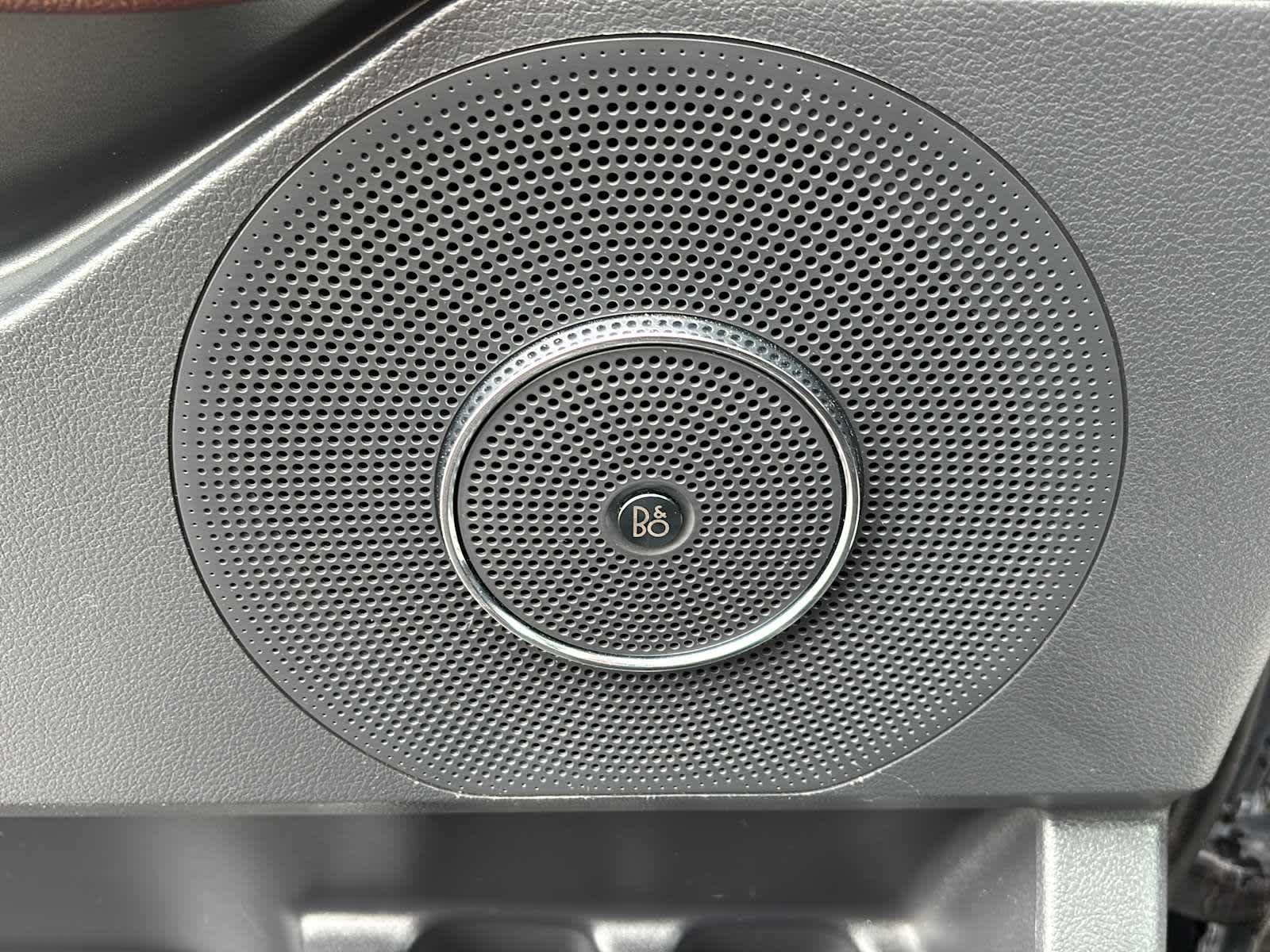Used 2023 Agate Black Metallic Ford Limited image 31