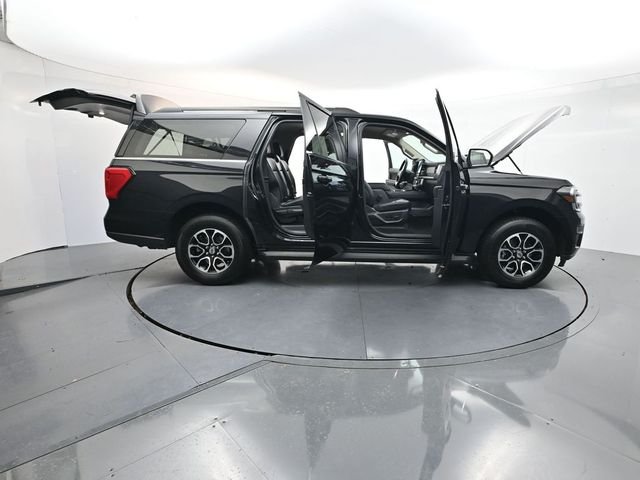 Used 2024 Black Ford XLT image 31
