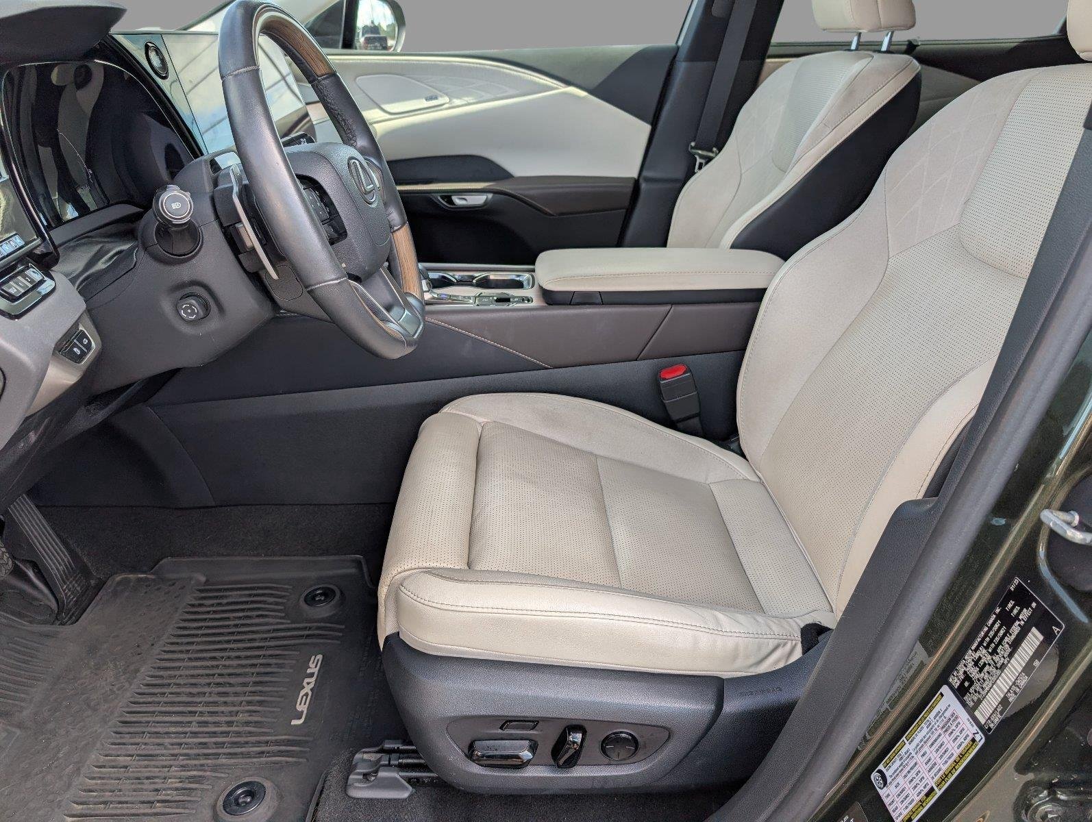 Used 2023 Nori Green Pearl Lexus RX 350 Luxury image 3