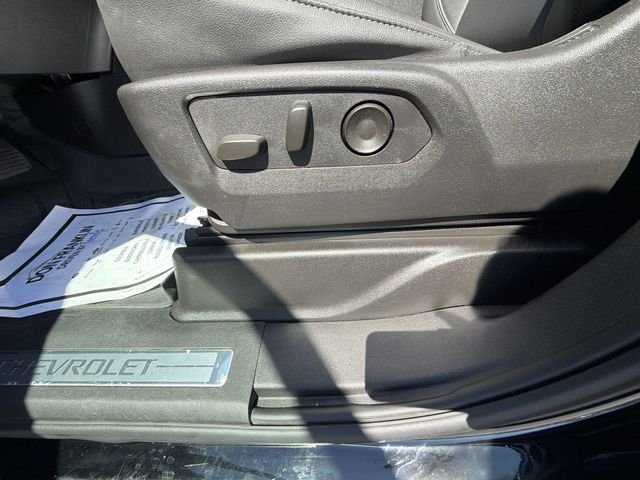 Used 2024 Black Chevrolet Z71 image 18