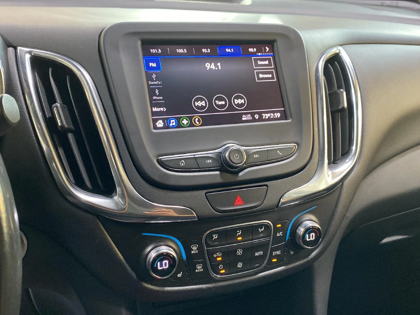Used 2020 Nightfall Gray Metallic Chevrolet LT image 18