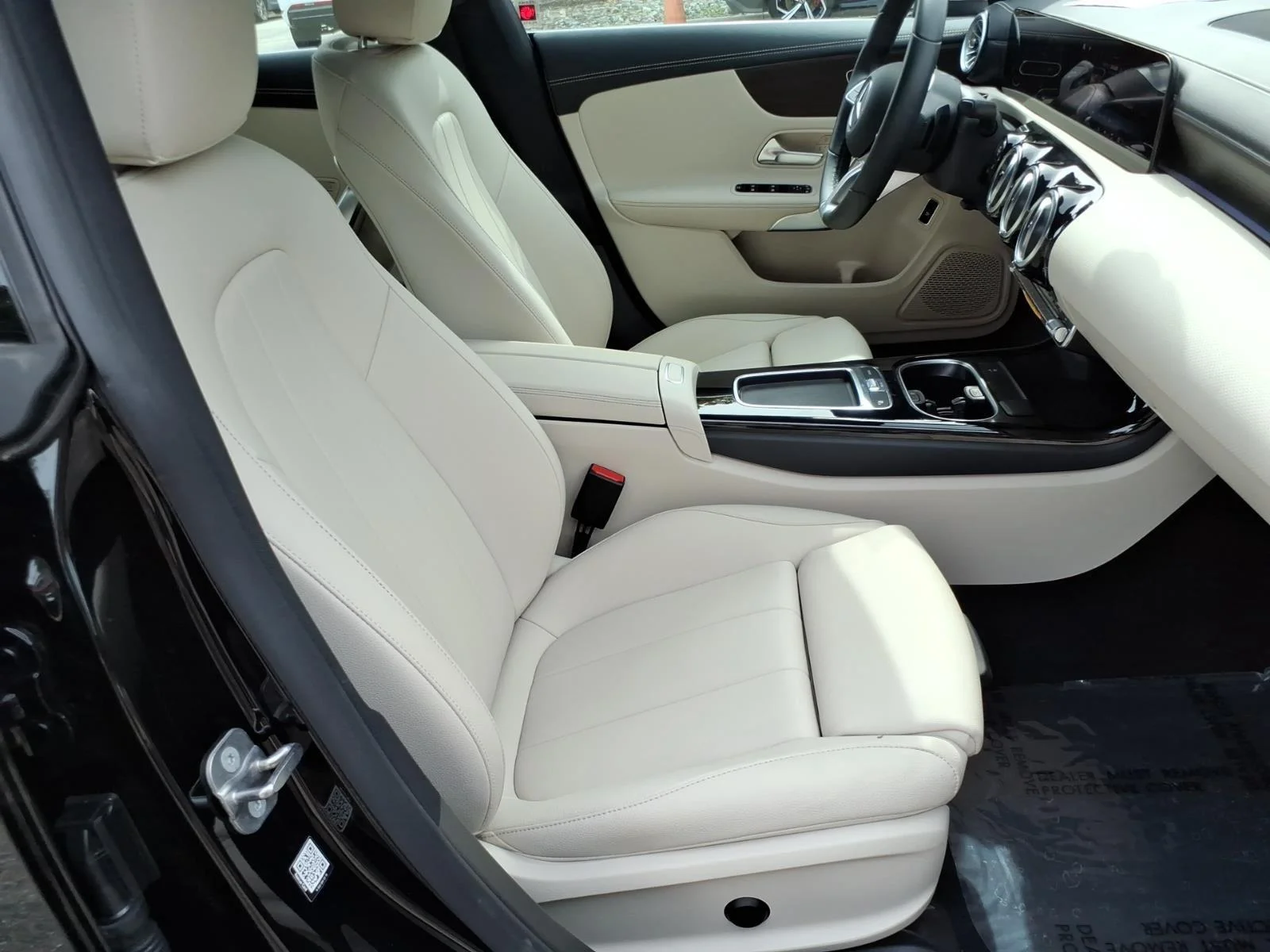 Certified Used 2026 BLACK Mercedes-Benz CLA 250 image 23