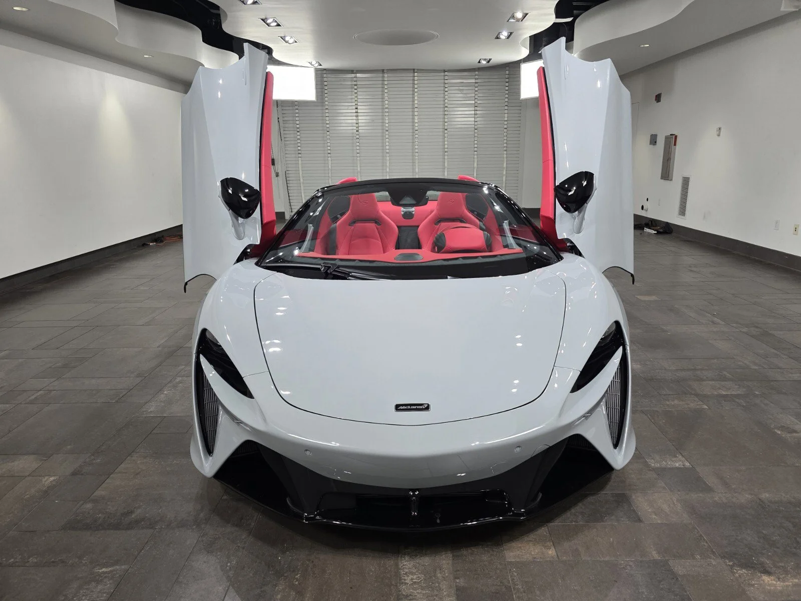 New 2026 MSO Dove Gray McLaren Spider image 27
