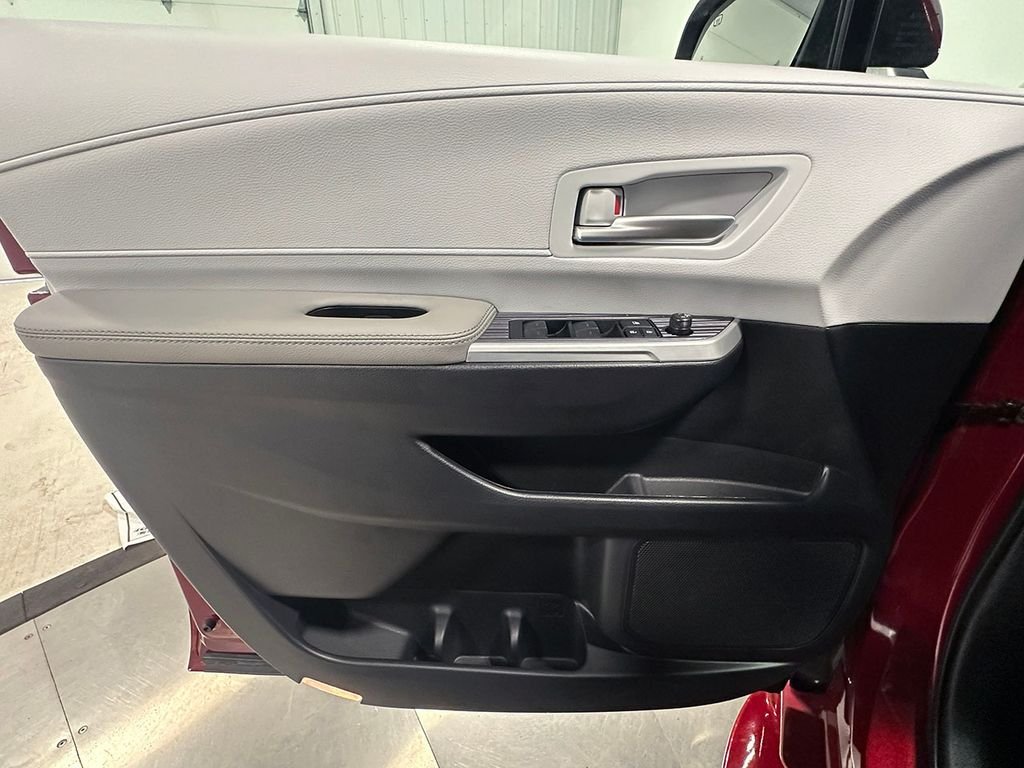 Used 2026 Red Toyota Wheelchair Accessible- XLE image 17