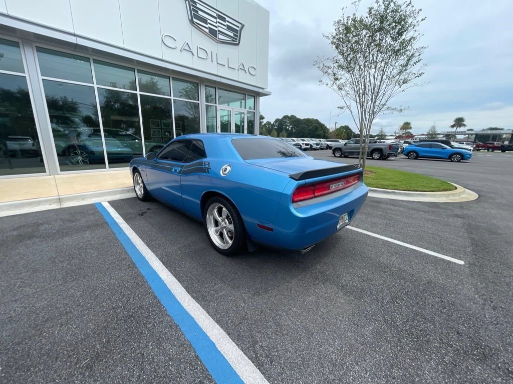 Used 2009 Blue Dodge R/T image 2