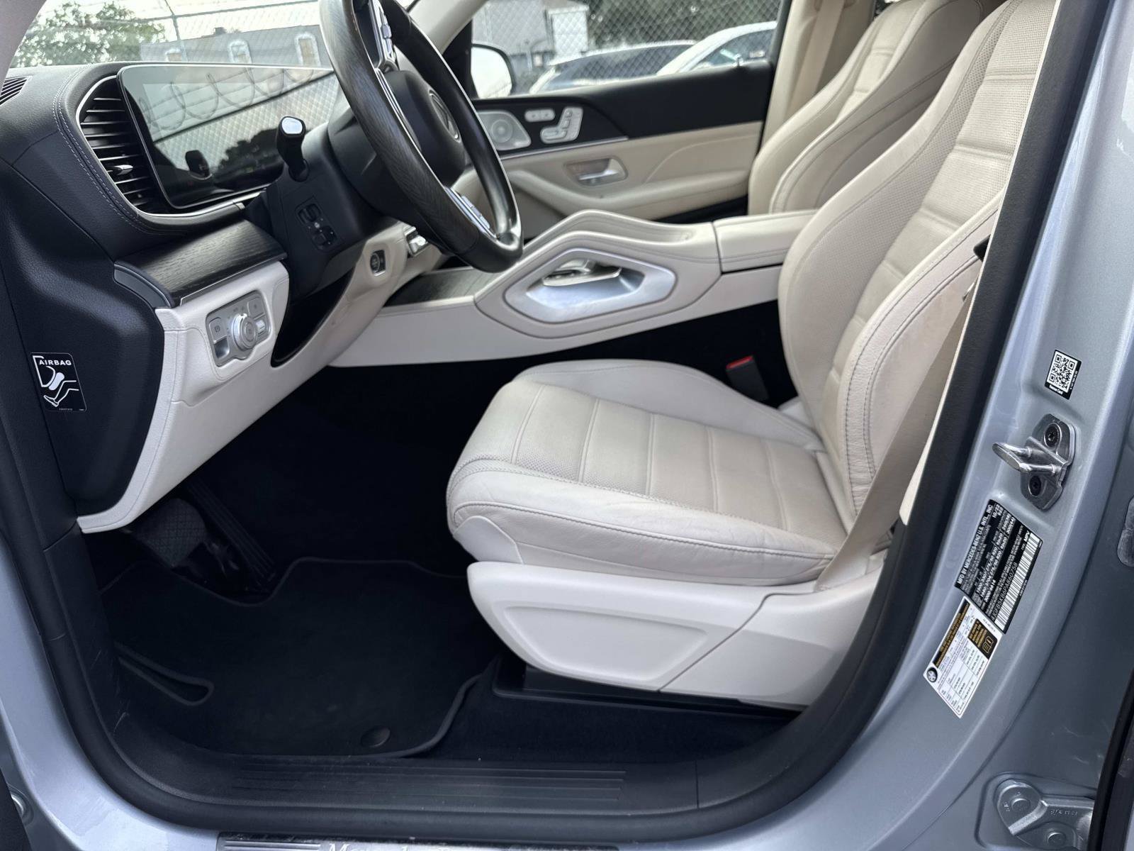 Used 2023 Silver Mercedes-Benz GLE 450 image 18