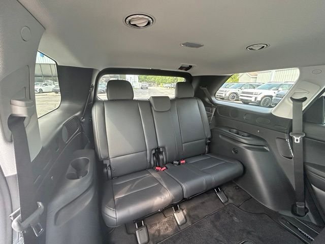 New 2027 White Hyundai Blue SEL Premium 8P image 9
