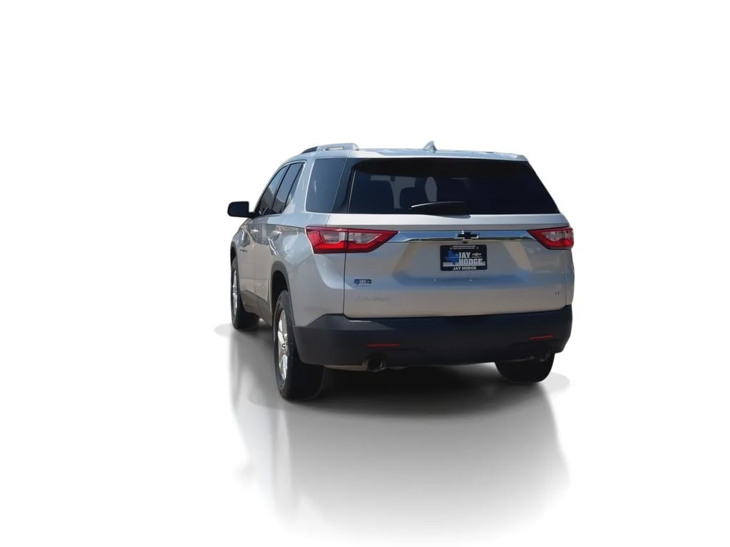 Used 2018 Silver Chevrolet LT image 7