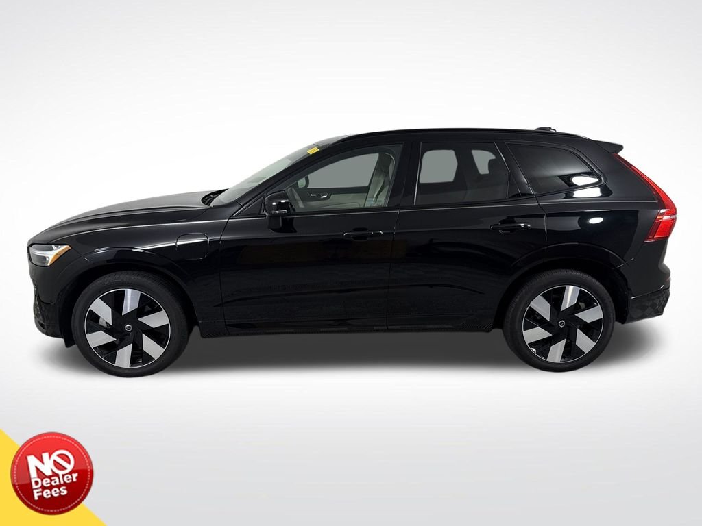 2025 Volvo XC60 Plus - Photo 6