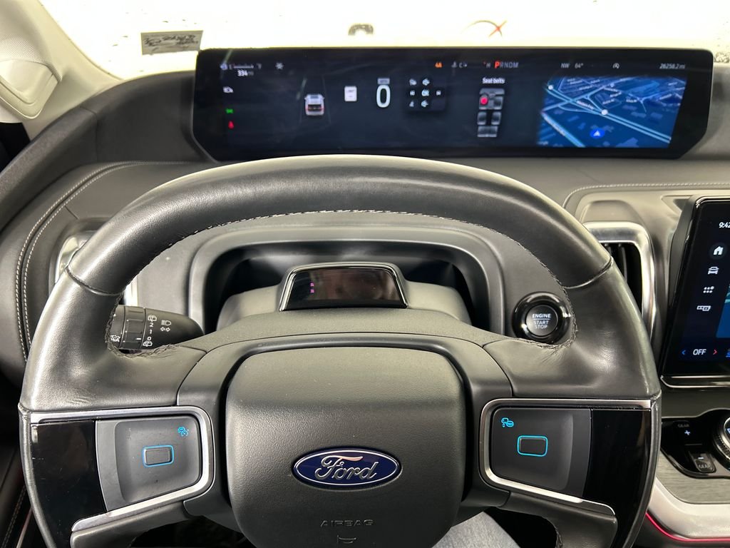 Used 2025 White Ford Platinum image 13