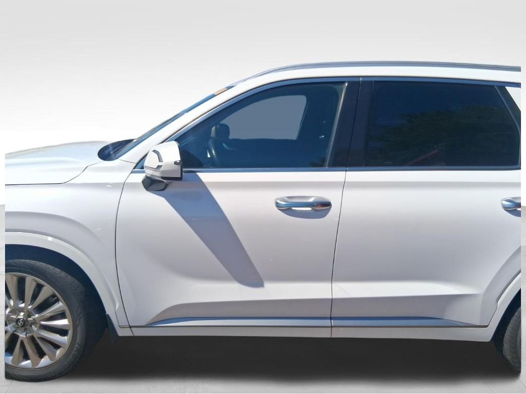 Used 2020 White Hyundai Limited image 12