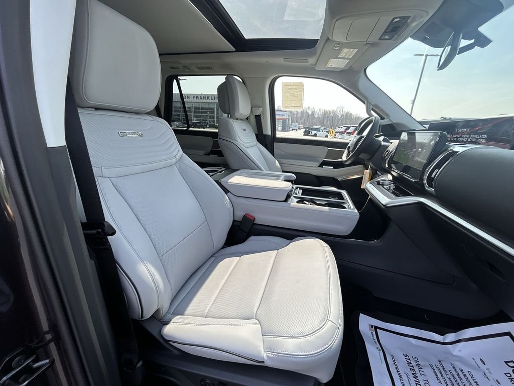 New 2026 Dark Matter Gray Metallic Ford Platinum® image 32