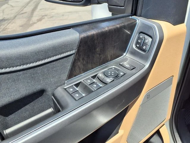 New 2026 Star White Metallic Tri-Coat Ford Lariat image 10