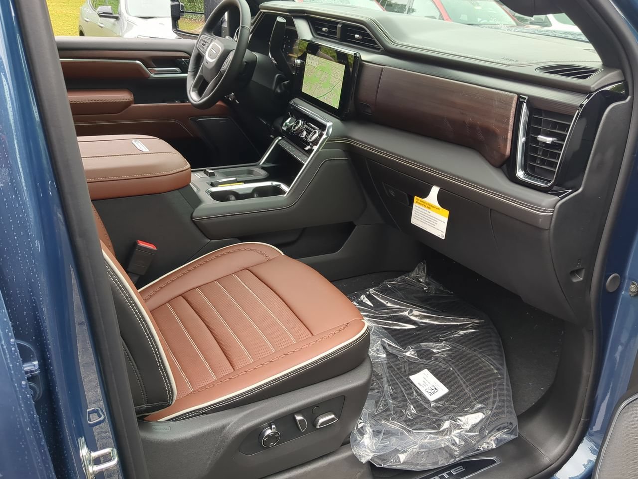 New 2026 Downpour Metallic GMC Denali Ultimate DRW image 30
