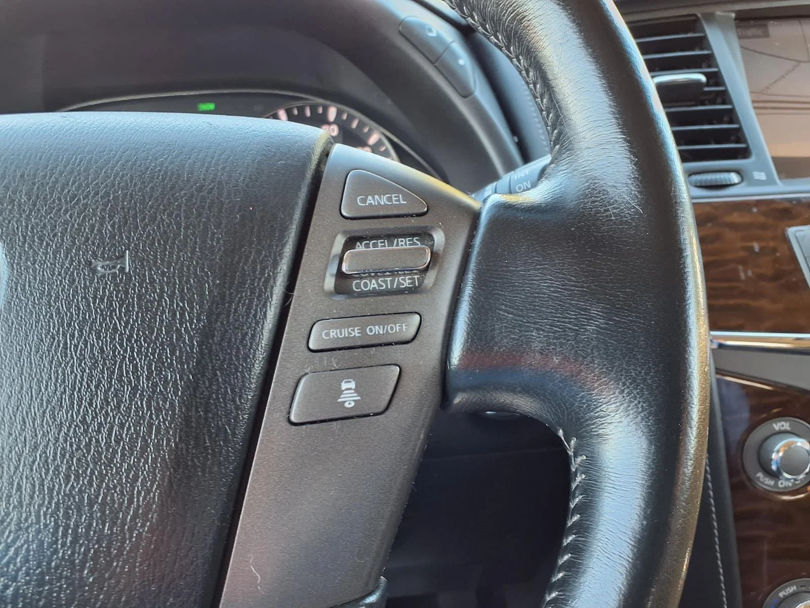 Used 2019 Super Black Nissan SV image 31