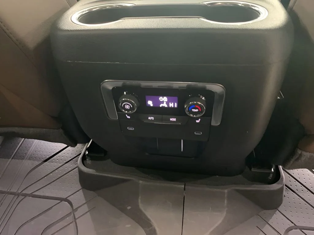 2025 Chevrolet Tahoe High Country - Photo 23