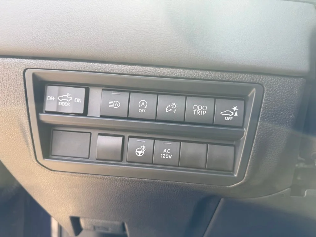 2026 Toyota Tundra Platinum - Photo 17