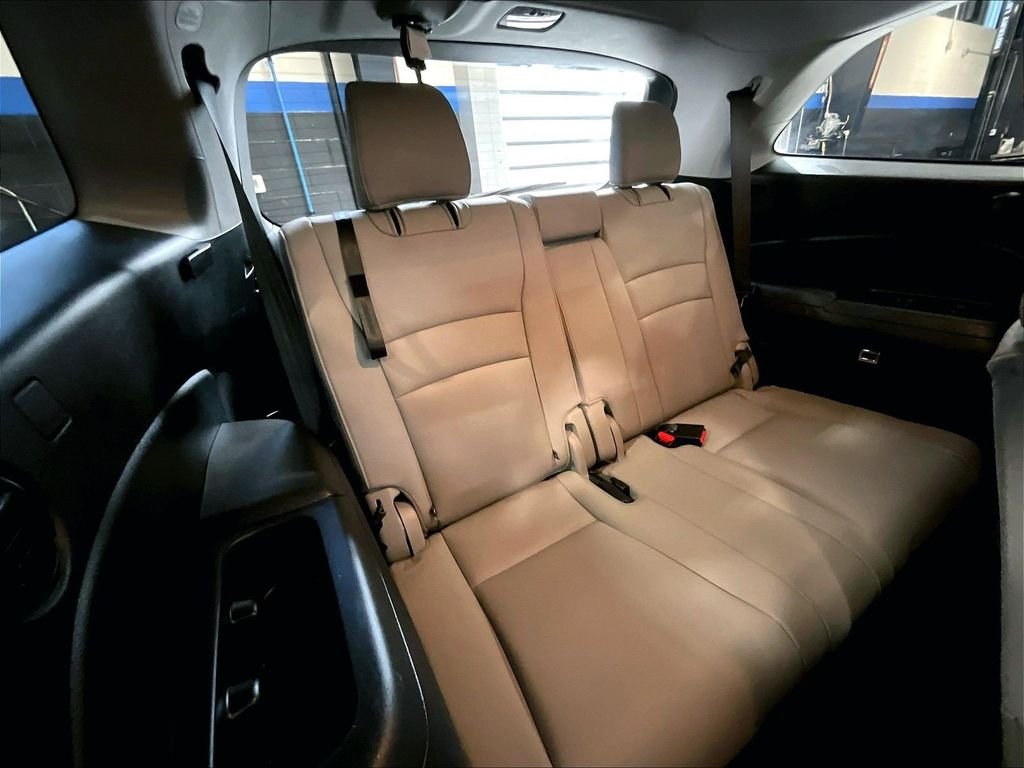 Used 2019 Gray Honda EX-L image 17