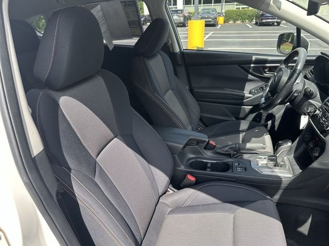 Used 2019 White Subaru 2.0i Premium image 29