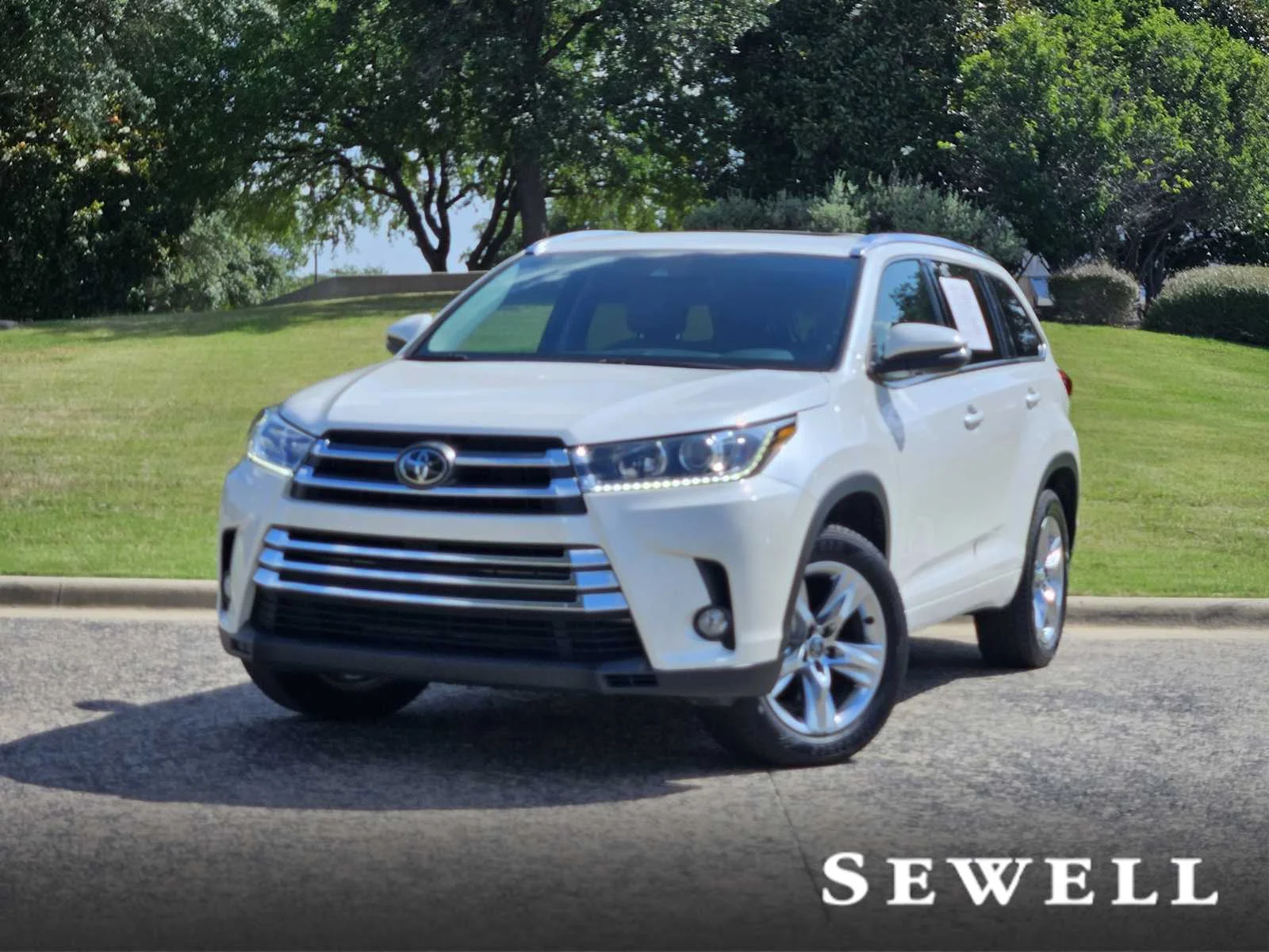 2017 Toyota Highlander Limited V6's photo