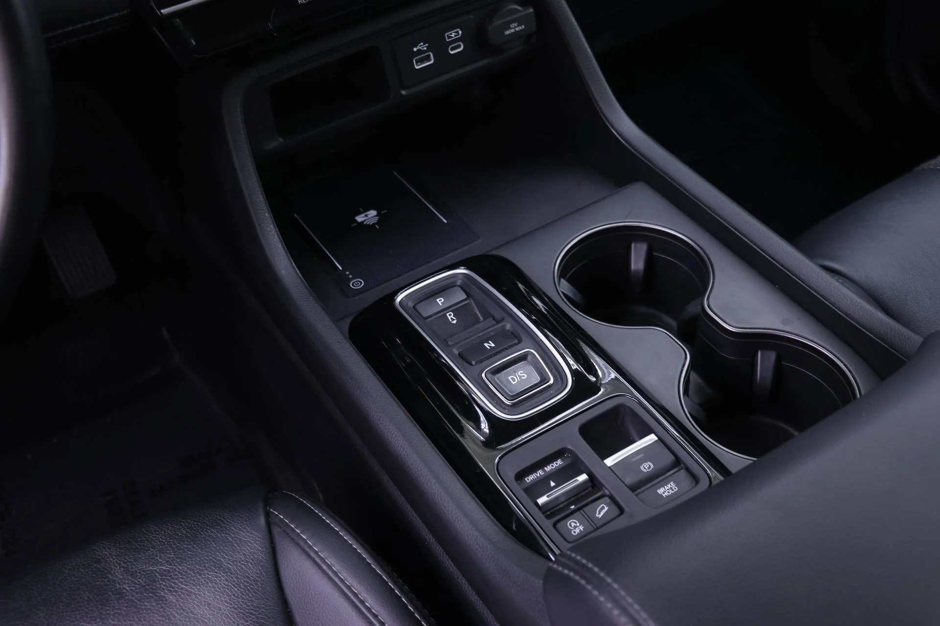 2025 Honda Pilot EX-L - Photo 14