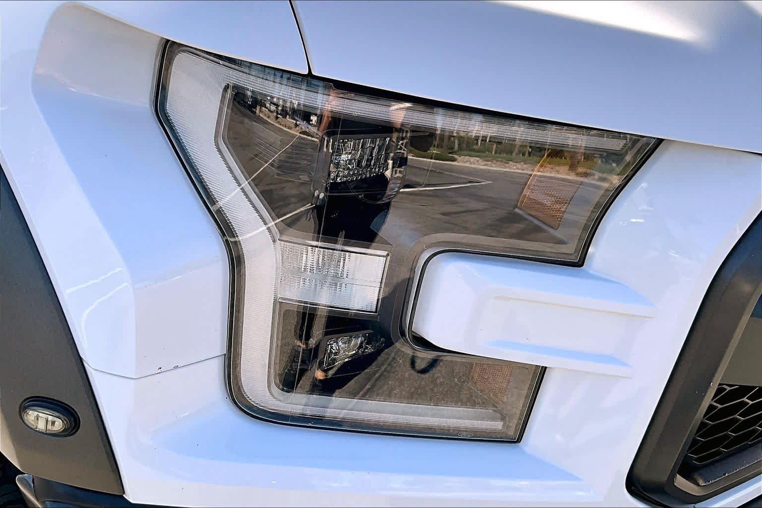 Used 2020 Oxford White Ford Raptor image 26
