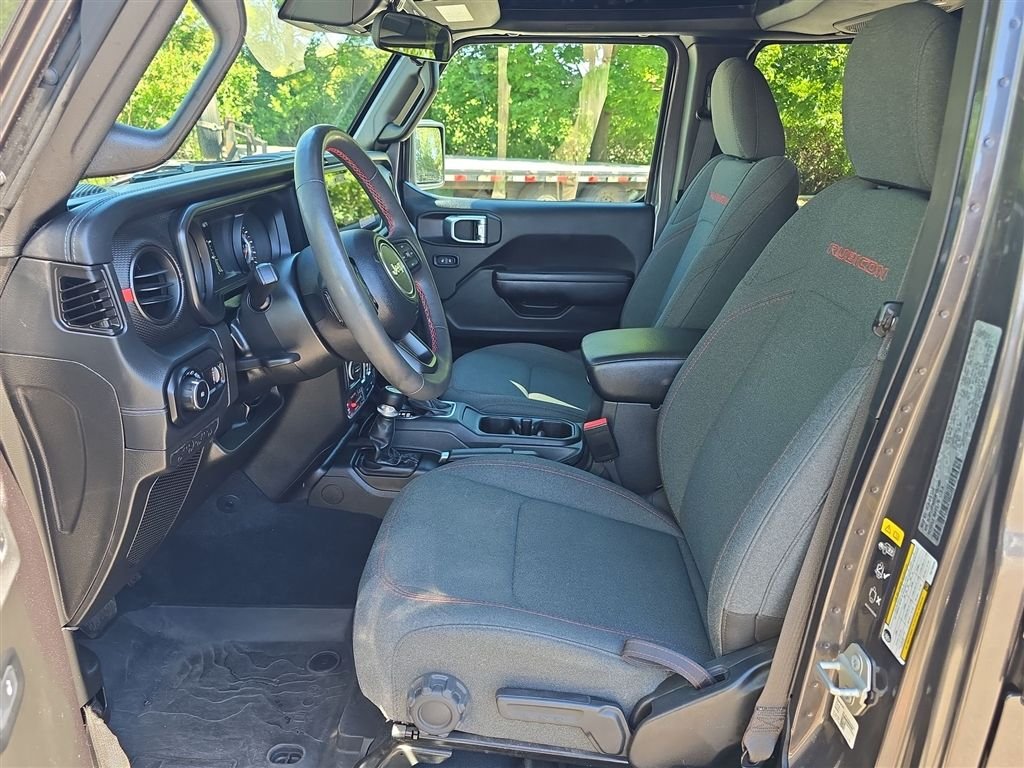Used 2024 Gray Jeep Rubicon image 17